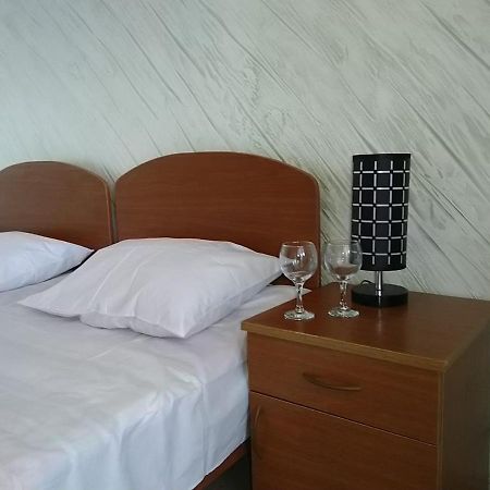 Geno Guest House Kvariati Exterior photo